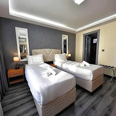 Hotel Almina