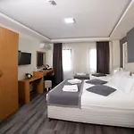 Almina Hotel